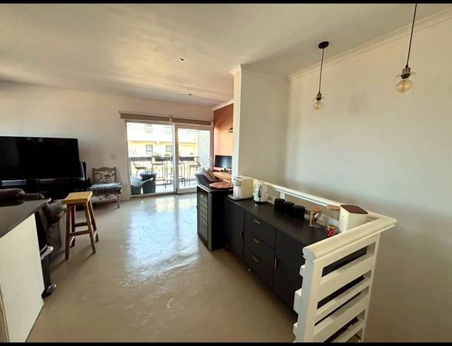 2 bed property to rent in WYNBERG